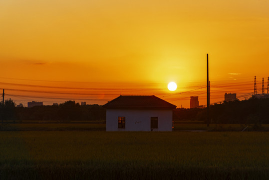 田园傍晚晚霞夕阳风光