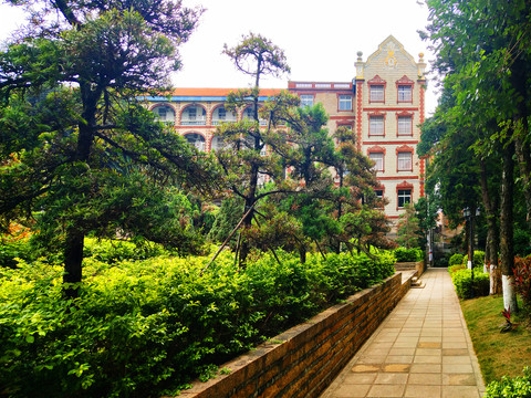 厦门集美大学