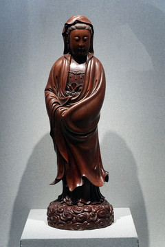 清代黄杨木观音立像