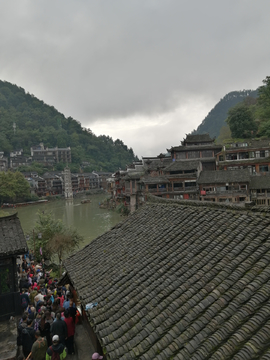 凤凰古城