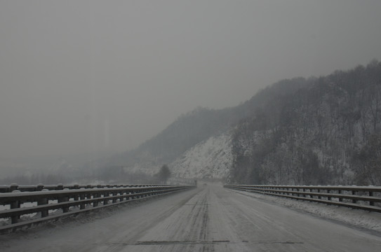 冰天雪地