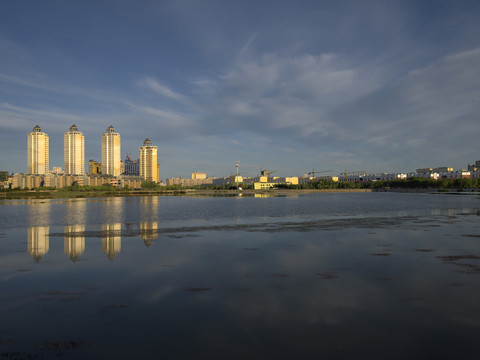 满洲里小北湖岸