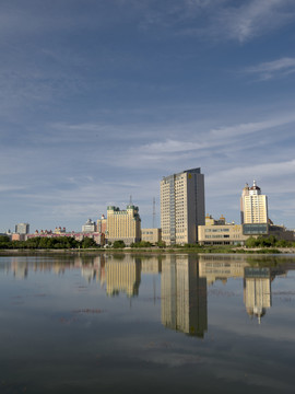 满洲里小北湖岸