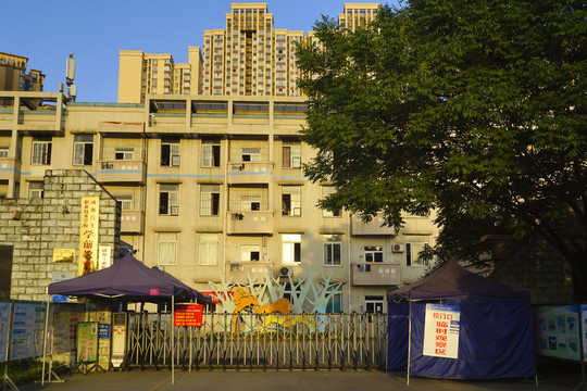 四川省成都汽车职校