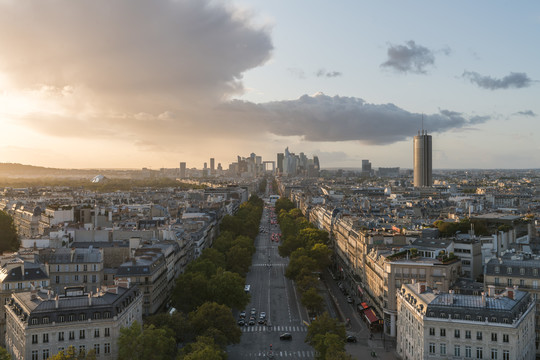 法国巴黎城市天际线黄昏风景