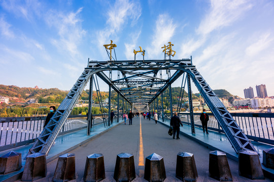 黄河第一桥