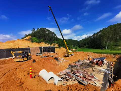 公路建筑施工现场