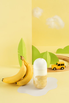 香蕉烧仙草奶茶饮品创意摄影