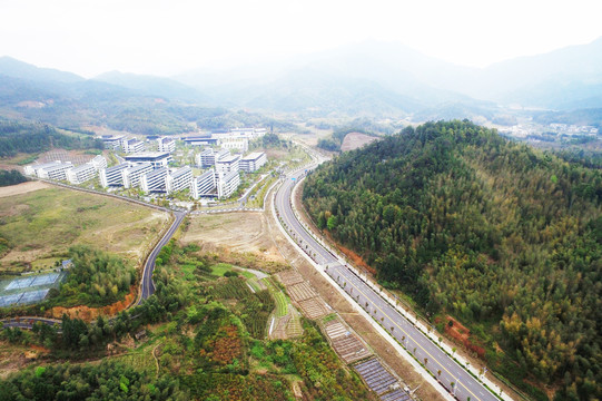 上杭古田梅花山路公路