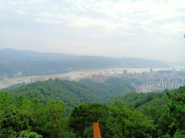 大山