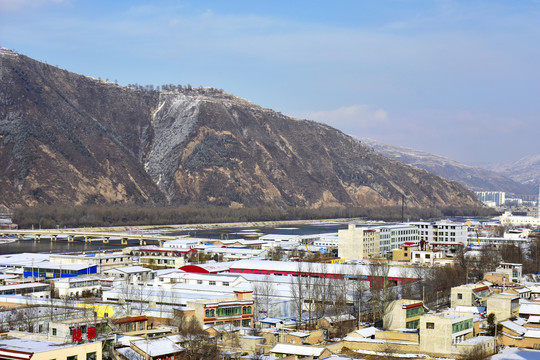 岷县城郊风光