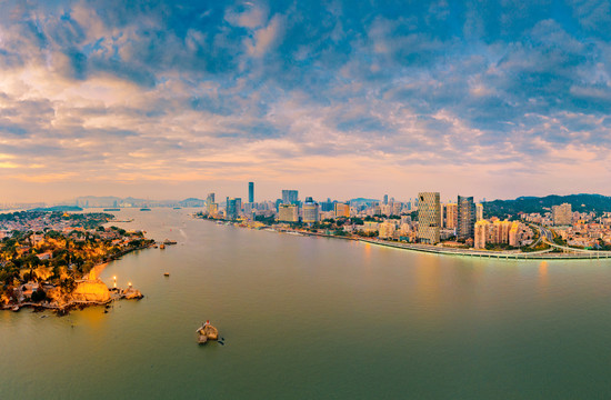 厦门海湾城市夜景