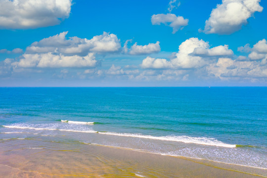 湛江东海岛海岸风光