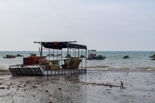 海滩退潮