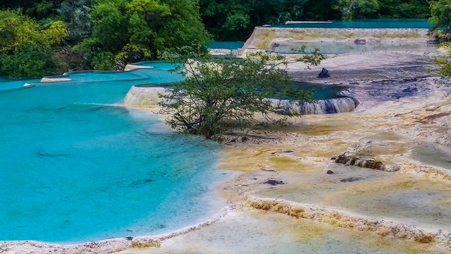 黄龙风景区