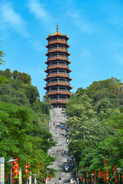 红花山公园标志性塔楼