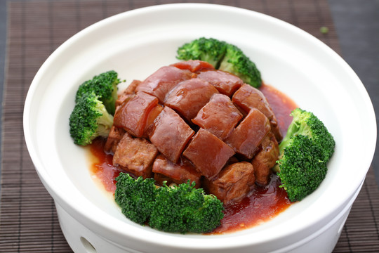 豆腐红烧肉