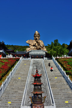 句容茅山老子像