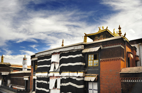 藏式民居建筑