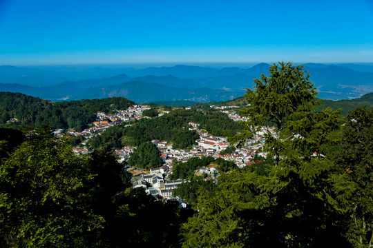 九华街全景