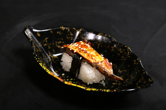 芝士鳗鱼寿司