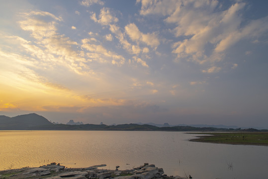 夕阳晚霞山水风景