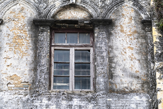 旧墙旧窗户