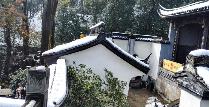 冰天雪地