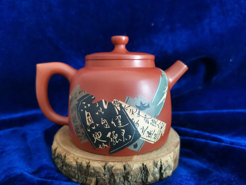 非物质文化遗产建水紫陶茶壶
