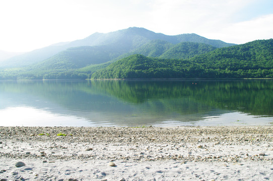 湖光山色