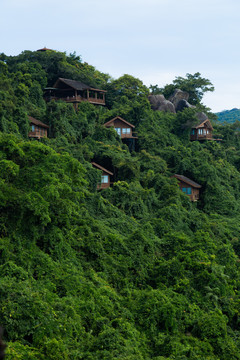 山间木屋