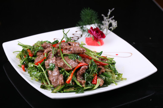 小炒黄牛肉