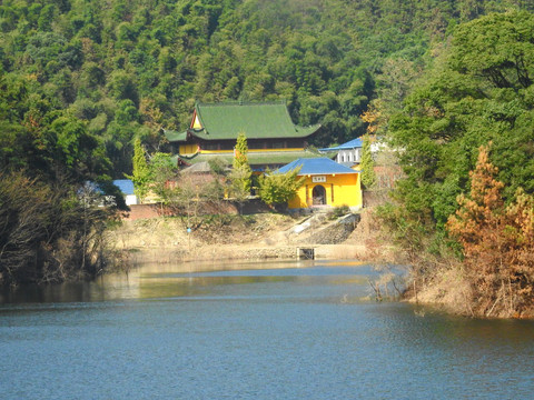 慧日寺