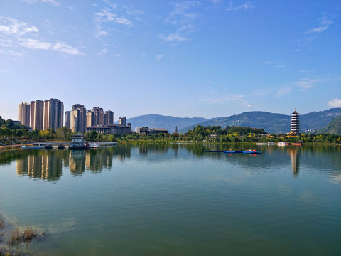汉丰湖