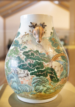 彩陶瓷瓶