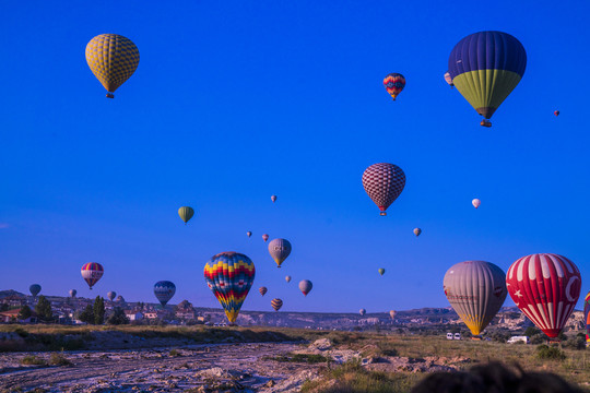 土耳其卡帕多奇亚的热气球