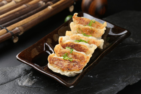 煎饺