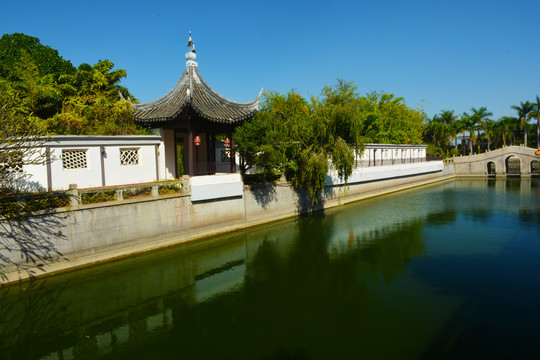 水乡街风光