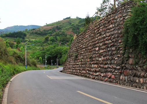 公路保坎