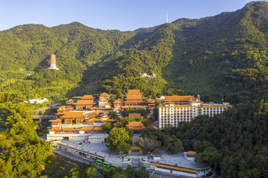 深圳弘法寺全景