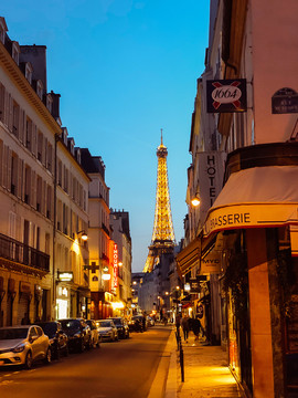 巴黎街头夜景