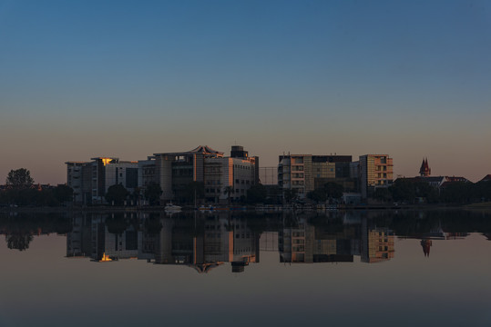 上海美兰湖