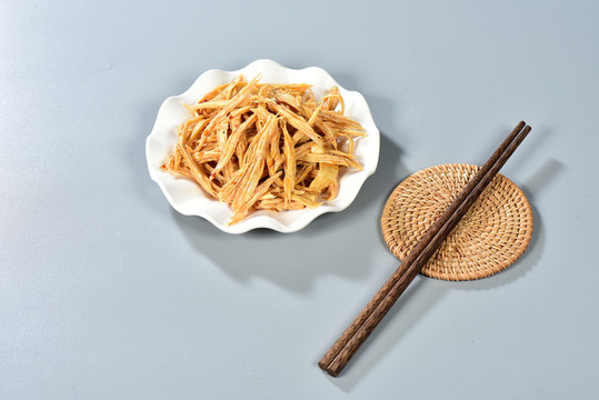 凉拌豆笋