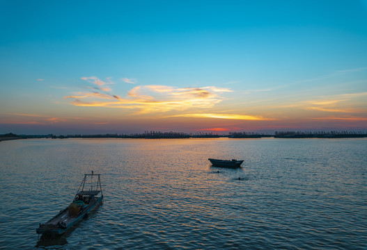 蓝色海景黄昏