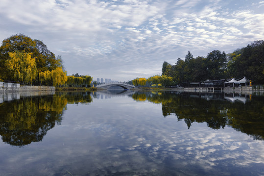 中国湖北武汉东湖碧潭观鱼风景区