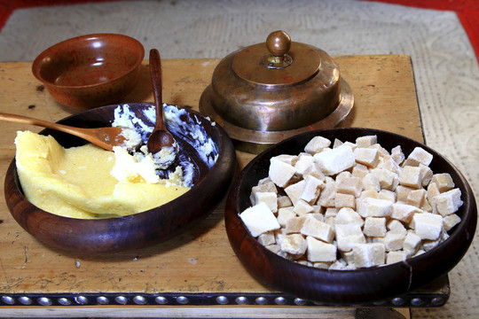蒙古族传统菜肴