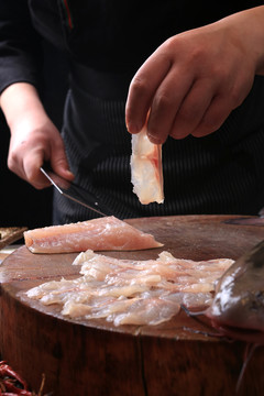 烤鱼石锅鱼鱼片