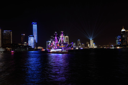 上海黄浦江光影秀城市风光夜景