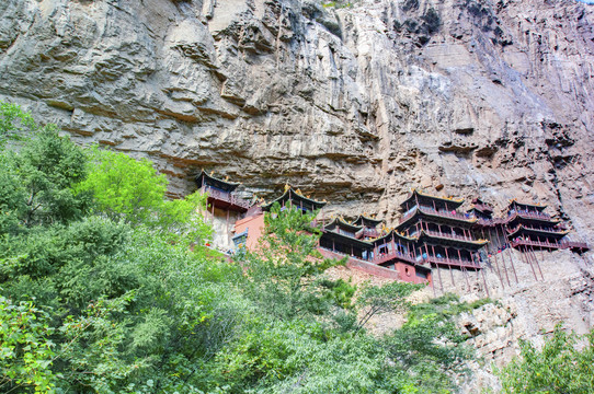 北岳悬空寺