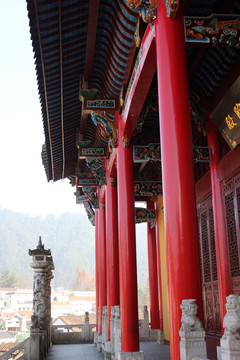 寺庙红色柱子
